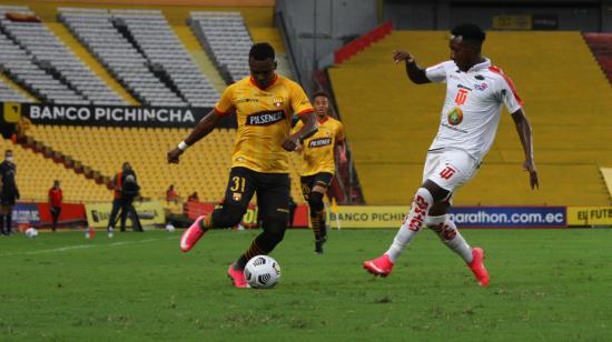 Pedro Pablo Velasco durante un partido de la LigaPro ante Técnico Universitario. 