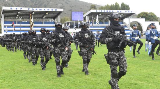 Miembros de la Policía en Quito, el 2 de febrero de 2021. 