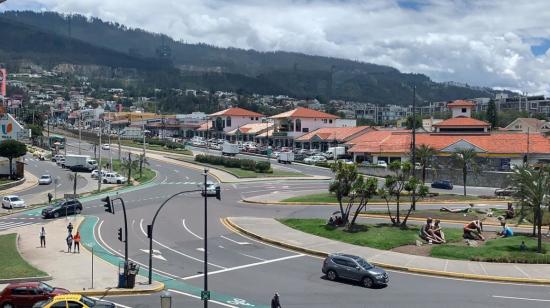 Imagen aérea del Valle de Cumbayá, en Quito, el 8 de abril de 2021. 