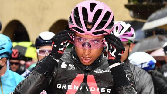 Egan Bernal, antes de la partida de la Etapa 16 del Giro de Italia, el lunes 24 de mayo de 2021.