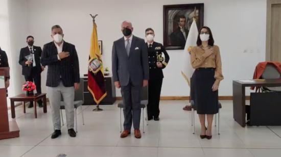 Acto de posesión de la ministra de Salud, Ximena Garzón, junto al vicepresidente Alfredo Borrero y el exministro de Salud Camilo Salinas, el 25 de mayo de 2021.