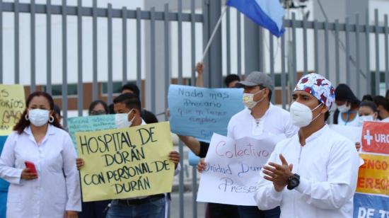 Fachada del hospital de Durán, en Guayas. Captada el 25 de mayo de 2021.