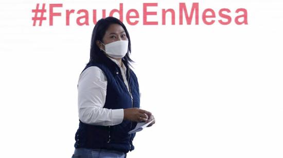 La candidata presidencial Keiko Fujimori, ofrece una rueda de prensa. Lima, 7 de junio de 2021.