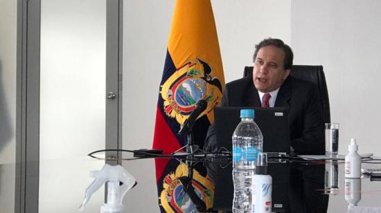 Simón Cueva, ministro de Finanzas durante un conversatorio. Quito, 8 de junio de 2021.