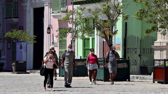 Imagen referencia de ciudadanos en Cuba. 23 de junio de 2021.