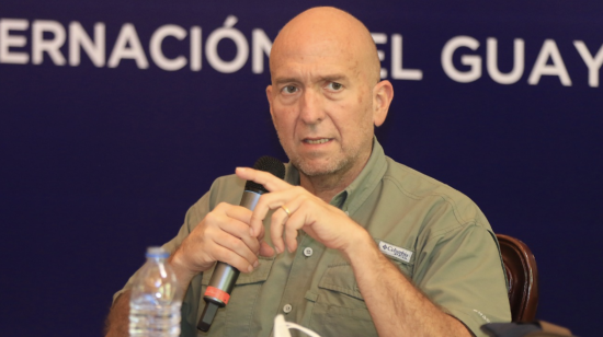 César Monge, ministro de gobierno, durante el encuentro de alcaldes de la provincia del Guayas, el 19 de junio de 2021.