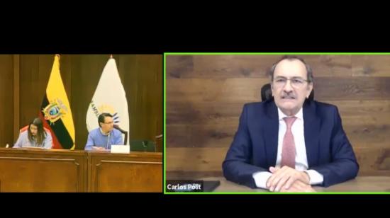 El excontralor Carlos Polit (derecha) durante su comparencia en la Comisión de Fiscalización de la Asamblea, el 24 de julio de 2021.