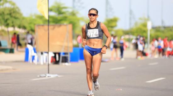 Karla Jaramillo llegó en segundo lugar en la prueba de los 20 kilómetros, en el Campeonato Nacional de Marcha, en Machala, el sábado 8 de enero de 2022. 
