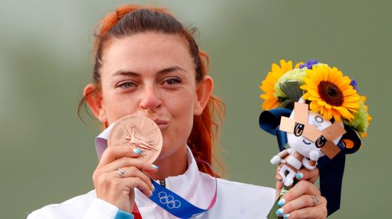 Alessandra Perilli con su medalla de bronce en Tokio el 29 de julio de 2021. 