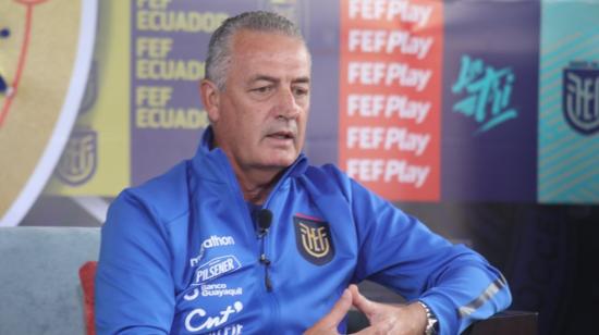 Gustavo Alfaro, durante la mesa redonda de la Selección, en Quito, el 11 de agosto de 2021. 