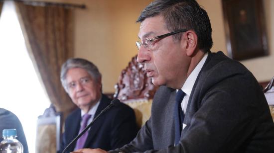 El presidente Guillermo Lasso se reunió con el  secretario General de la CAN, Jorge Hernando Pedraza. Quito, 4 de agosto del 2021