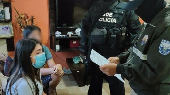 Nueve exempleados de Ecuagran y Delcorp fueron detenidos en Guayas por supuesta falsedad de información en el caso Isspol, el 31 de agosto de 2021. 