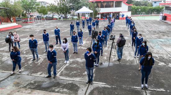 Estudiantes del colegio Eduardo Salazar Gómez, de Quito, el 7 de junio de 2021.