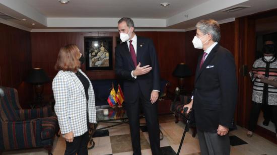 El presidente Guillermo Lasso y su esposa, María de Lourdes Alcívar, se reunieron con el rey de España, Felipe VI, este 23 de mayo de 2021.