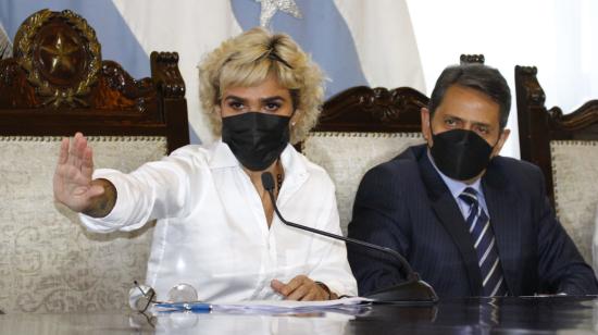 La alcaldesa de Guayaquil, Cynthia Viteri, presentó a Víctor Aráus como coordinador de seguridad municipal, el 7 de septiembre de 2021.