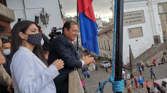 El alcalde de Quito, Santiago Guarderas, en uno de los balcones del Palacio Municipal, el 30 de septiembre de 2021.