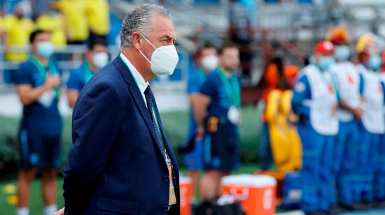 Gustavo Alfaro, en el partido de Ecuador ante Colombia, en Barranquilla, el 14 de octubre de 2021. 