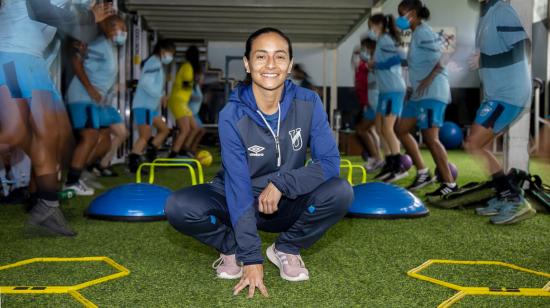 Verónica Marín, durante un entrenamiento de la Universidad Católica, el jueves 14 de octubre de 2021.