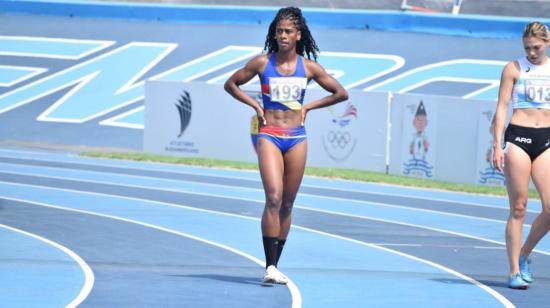 Anahí Suárez, durante el Sudamericano Sub 23 de Atletismo, en el Estadio Alberto Spencer, en Guayaquil, el 16 de octubre de 2021. 