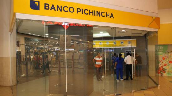 Imagen referencial de una agencia de Banco Pichincha en Mall del Sur, en Guayaquil. 