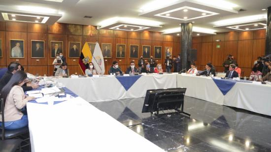 La Comisión de Garantías Constitucionales recibió comparecencias por la investigación de los 'Pandora Papers' este 22 de octubre de 2021.