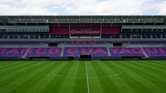 Vista de una de las tribunas del estadio Banco Guayaquil, de Independiente del Valle, en octubre de 2021.