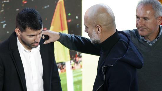 Sergio Agüero anunció su retiro del fútbol profesional debido a una arritmia cardíaca, el 15 de diciembre.