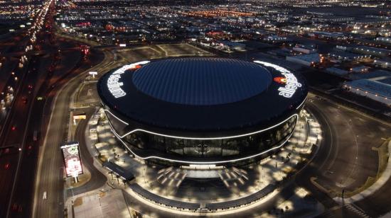 Vista aérea del Allegiant Stadium, de los Raiders de Las Vegas, el lunes 8 de marzo de 2021. 