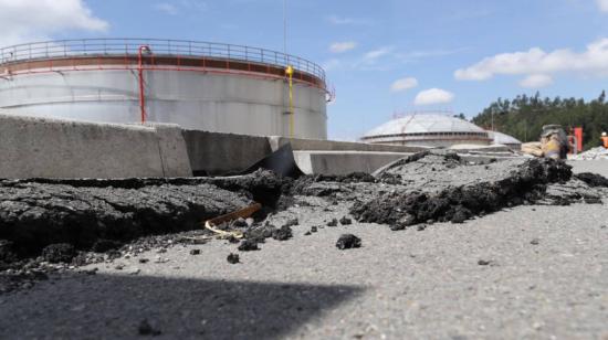 Hay fallas en el terreno, la terminal fue construida sobre una quebrada, dice Petroecuador.