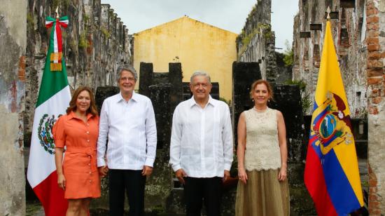 El presidente Guillermo Lasso y su homólogo de México, Andrés López Obrador, en Veracruz, el 24 de agosto de 2021. 