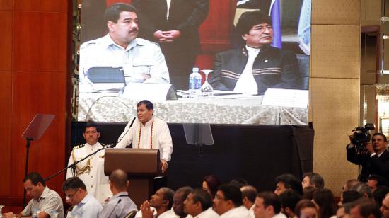 El expresidente Rafael Correa, durante la Cumbre de Presidentes de la Alba, en Guayaquil, en 30 de julio de 2013.