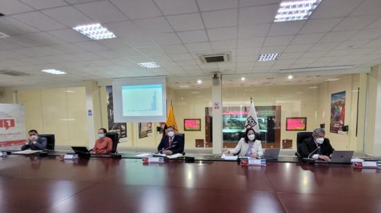 Autoridades del COE, durante una rueda de prensa el 10 de enero de 2022.