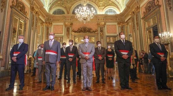 El nuevo gabinete de ministros del presidente de Perú, Pedro Castillo, el 1 de febrero de 2022.