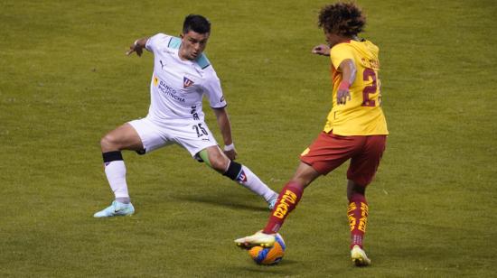 Andrés López, de Liga de Quito, durante el partido de la Noche Blanca ante Aucas, en el estadio Rodrigo Paz Delgado, el 12 de febrero de 2022.