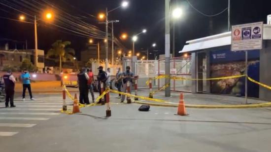 La Policía encontró una cabeza dentro de una mochila en los exteriores del Puerto Marítimo de Machala, la noche del 15 de febrero de 2022.