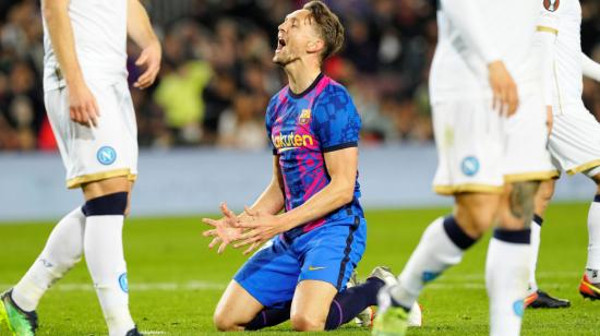 Luuk de Jong, del Barcelona, en el partido ante el Napoli, en el Camp Nou, el 17 de febrero de 2022.