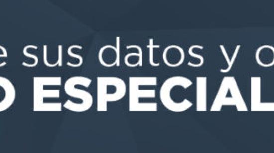 Maestros fiscales marcharon en Guayaquil, el 27 de agosto de 2020: reclaman el pago de sus salarios.