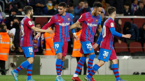 Jugadores del FC Barcelona en el partido ante el Osasuna en el Camp Nou, el 13 de marzo de 2022.