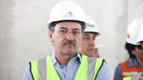 Carlos Pólit, excontralor General del Estado, durante un recorrido de obra en la Asamblea Nacional, el 23 de agosto de 2013.
