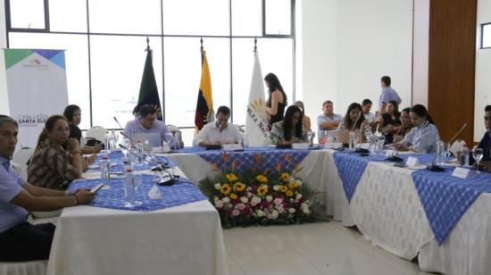 La Comisión de Desarrollo Económico sesionó en Santa Elena, el 2 de abril de 2022.