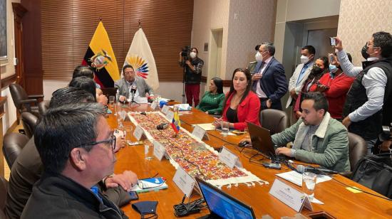 Sesión de la mayoría de los integrantes del CAL, en la Asamblea Nacional. Quito, 6 de abril de 2022