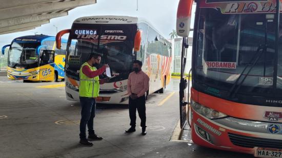 Operativo de control de la ANT en Chimborazo, el 16 de abril de 2022. 