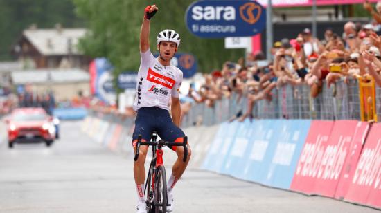 Giulio Ciccone, en la meta de la Etapa 15 del Giro de Italia, el 22 de mayo de 2022.