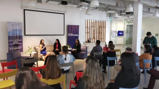 Lanzamiento del bróker de seguros para Mujeres, en Quito, el 25 de mayo de 2022.