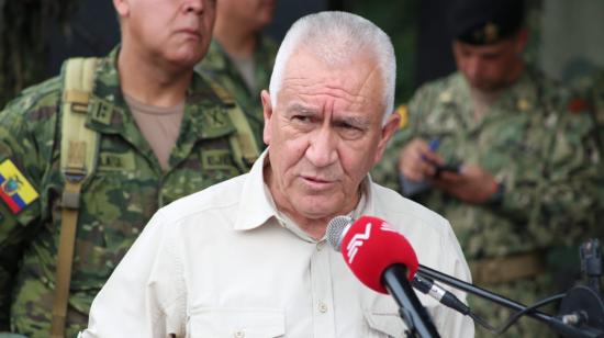 Luis Lara, ministro de Defensa, en un acto en Esmeraldas, el 3 de junio de 2022. Ahora se refirió al radar de Santa Elena.