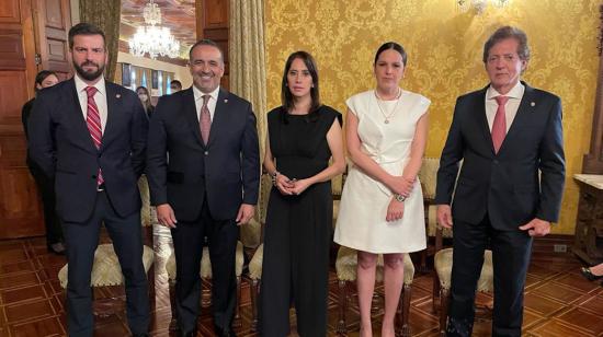 Pablo Arosemena, Darío Herrera, Andrea Montalvo, Gabriela Aguilera y Alfredo Ortega, nuevos ministros de Finanzas, Transporte y Obras Públicas, Vivienda, Educación Superior y presidente del consejo directivo del IESS.