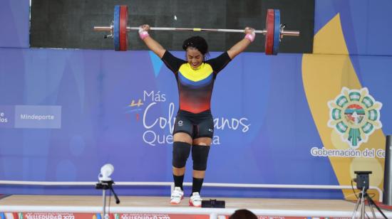 Tamara Salazar alcanzó medalla de oro en arranque y envión en los Juegos Bolivarianos, el 5 de julio de 2022. 