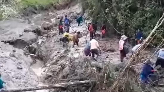 Zona del aluvión, en en la parroquia Rivera, cantón Azogues, provincia del Cañar. Un menor de edad es uno de los dos fallecidos que dejan tres días de intensas lluvias en el Austro del país.