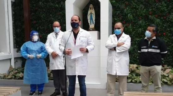 Autoridades de la mesa de Salud del Municipio de Guayaquil informaron en rueda de prensa, desde el hospital Bicentenario, detalles del primer caso de viruela del mono, el 7 de julio de 2022.