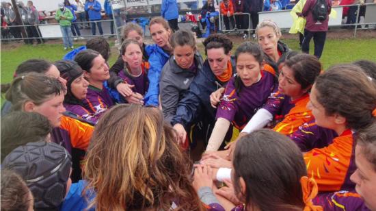 Equipo femenino de rugby inclusivo en el Mundial de Rugby de Irlada. Junio de 2022.